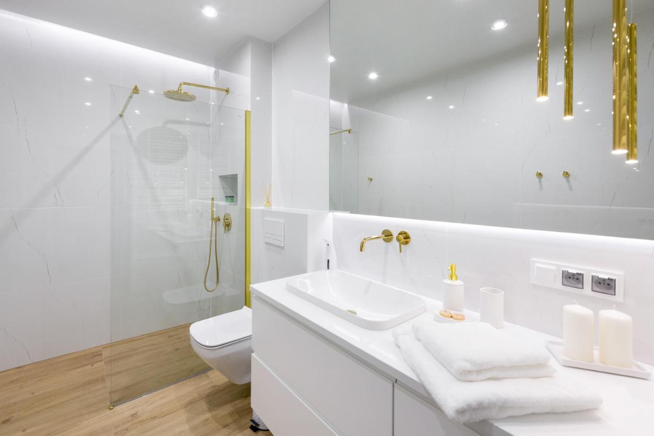 Golden Star Apartment クラクフ エクステリア 写真